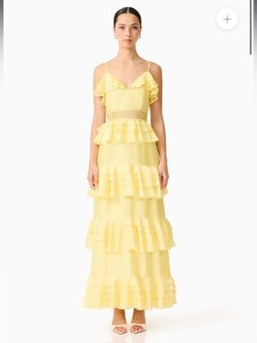 elliatt lucinda yellow v-neck ruffle tiered maxi gown dress size medium NEW